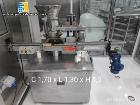 M�quina de taponado para botellas Cozzoli